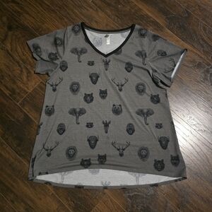 LuLaRoe | Animal Mounts Classic T 3XL